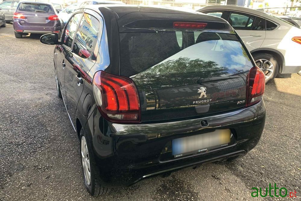 2019' Peugeot 108 1.0 Vti Active photo #3