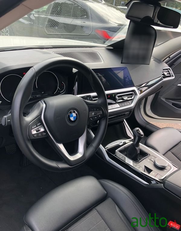 2019' BMW 320 Sport photo #5