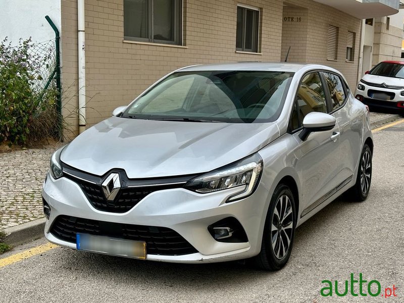 2020' Renault Clio 1.0 Tce Intens photo #1