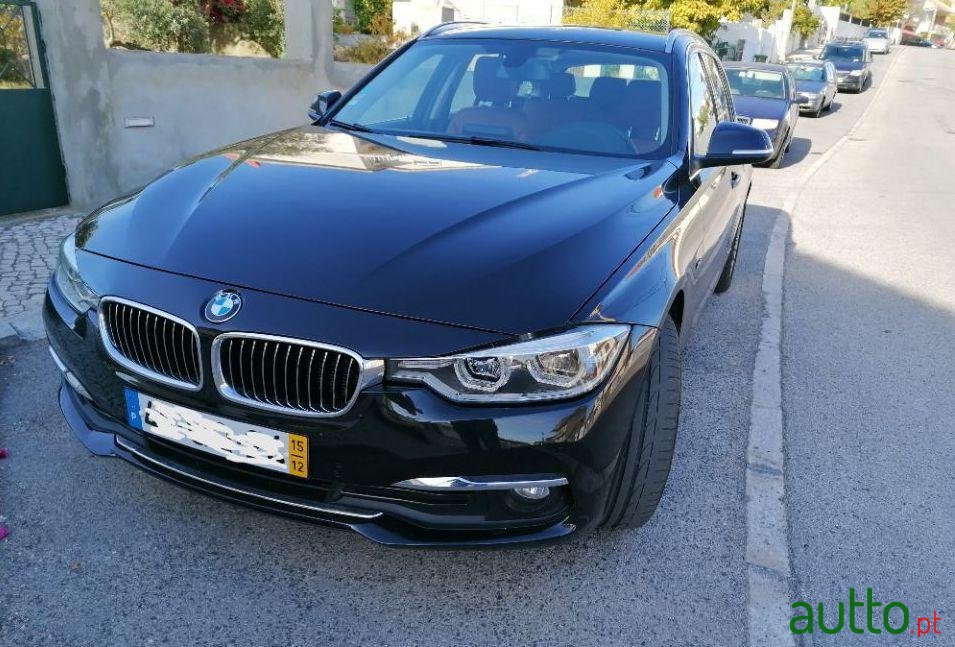 2015' BMW 318 D Touring Luxury photo #2