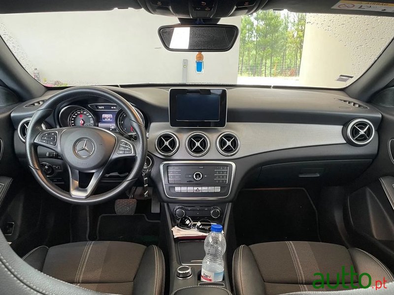 2016' Mercedes-Benz CLA 200 photo #4