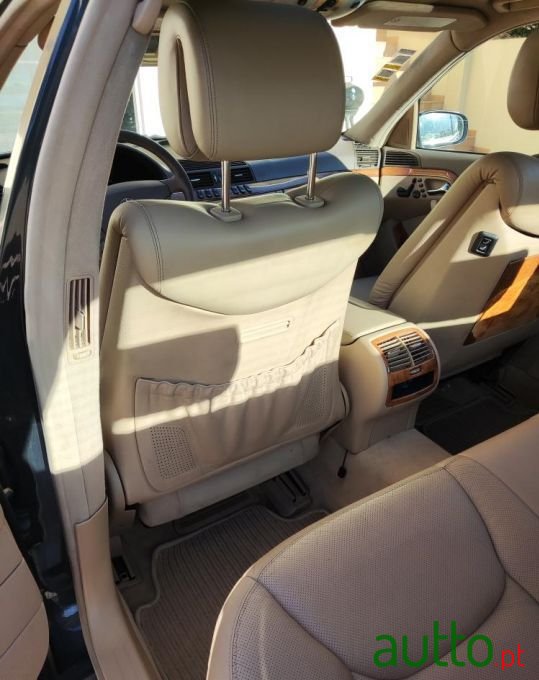 2002' Mercedes-Benz S-320 photo #6