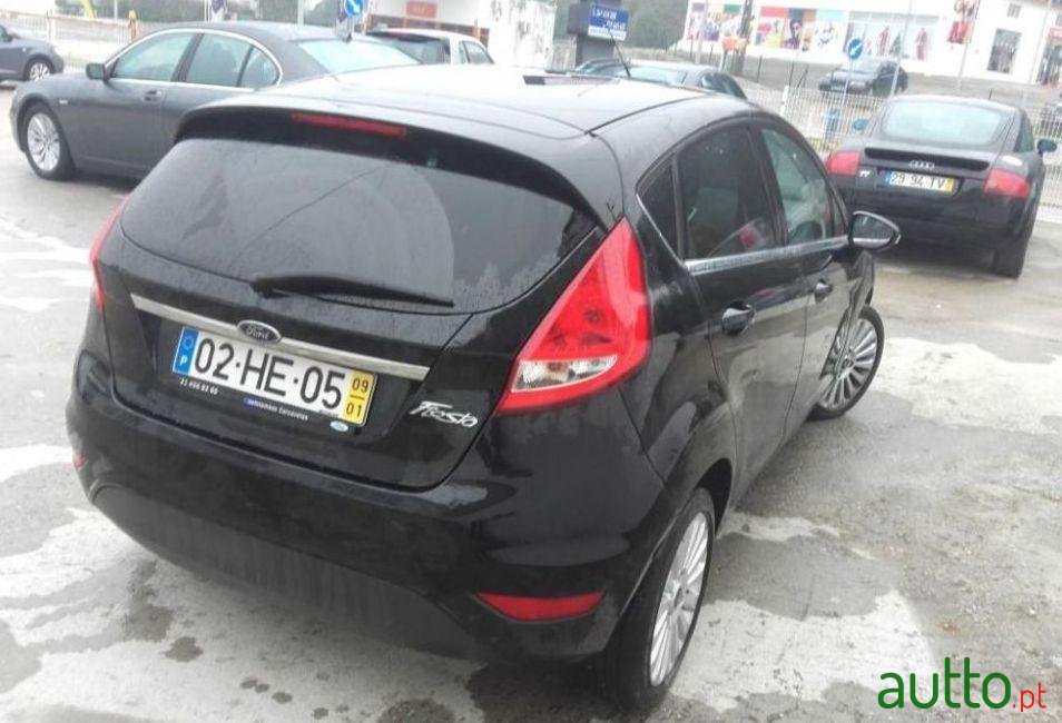 2009' Ford Fiesta 1.25 Titanium photo #2