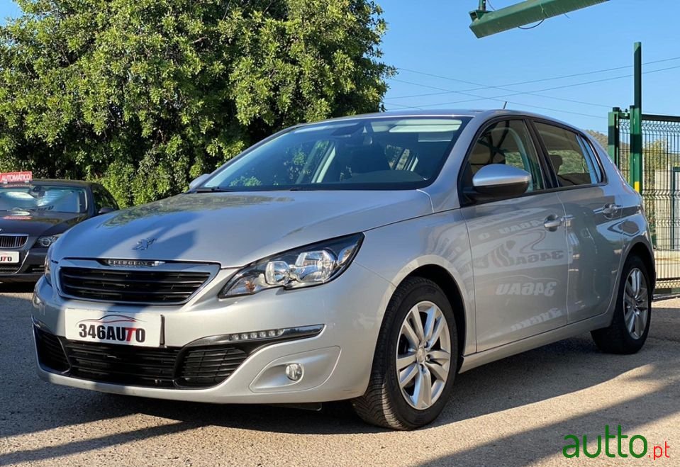 2017' Peugeot 308 photo #2