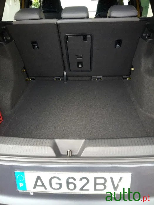 2021' Volkswagen ID.4 photo #4