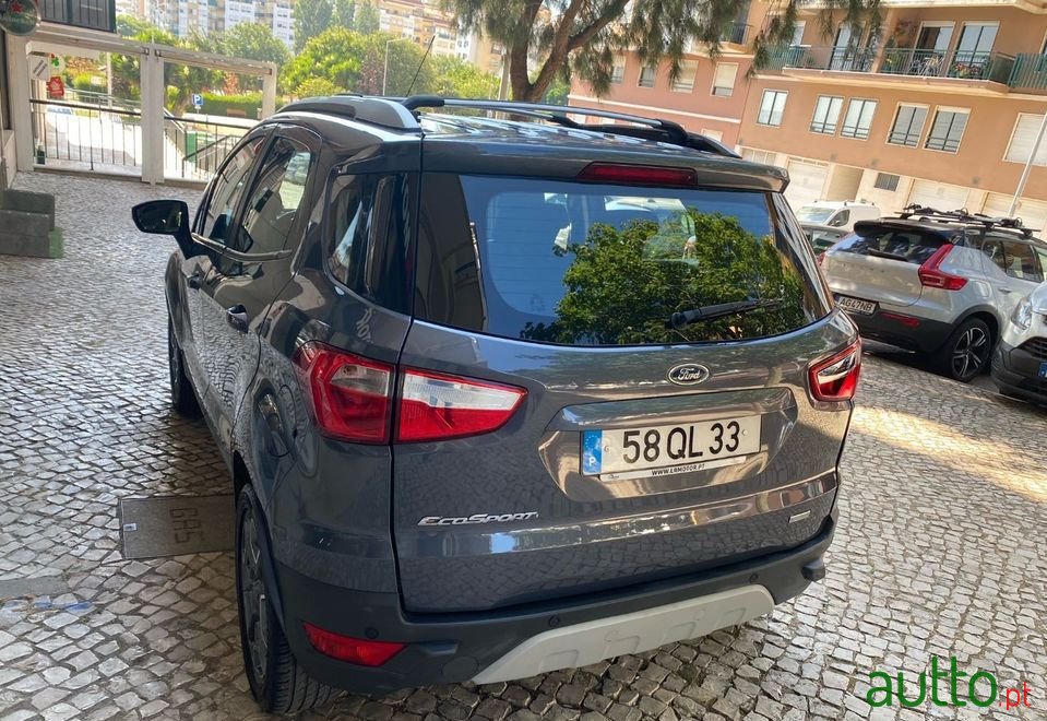 2015' Ford Ecosport photo #4