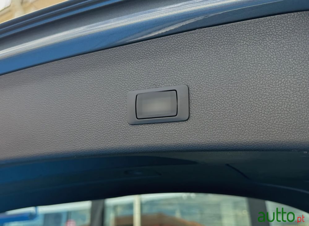 2013' Audi A4 Avant photo #5