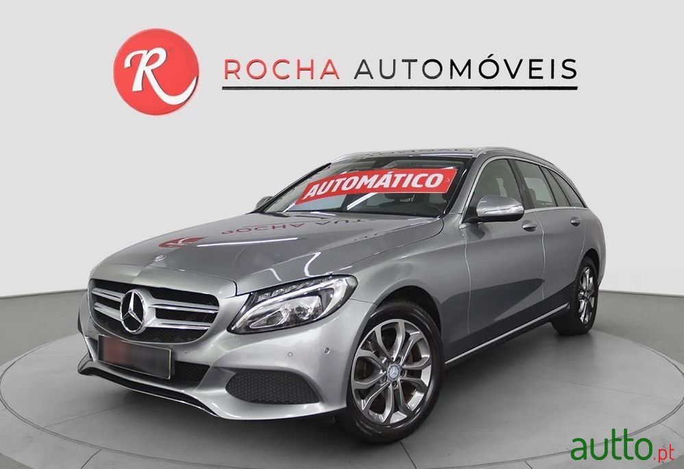 2015' Mercedes-Benz Classe C photo #1