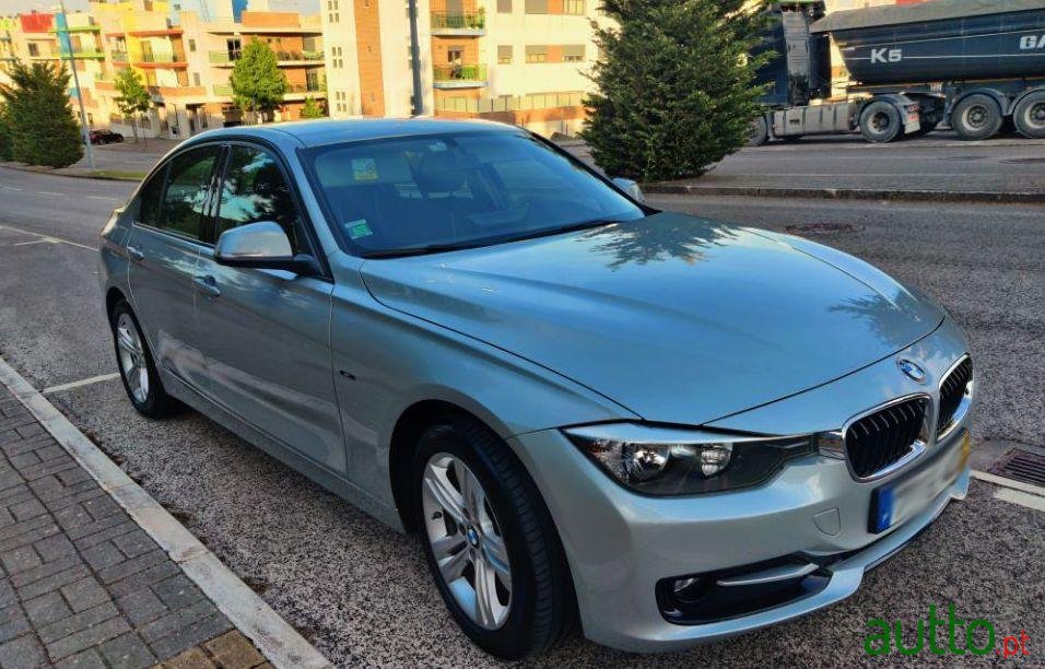 2015' BMW 318 D Line Sport Auto photo #1