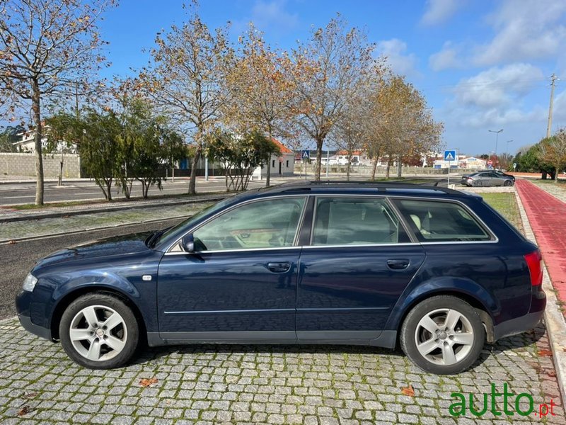 2003' Audi A4 Avant photo #4