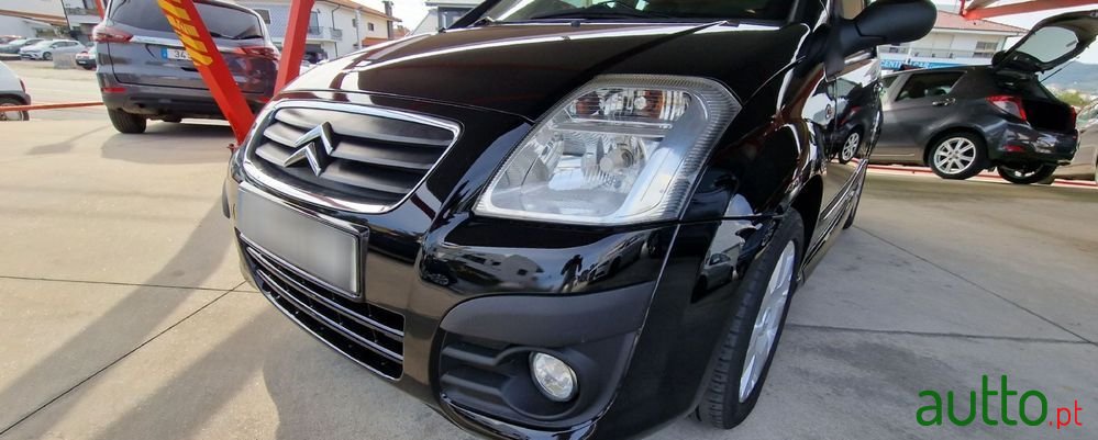 2009' Citroen C2 photo #4