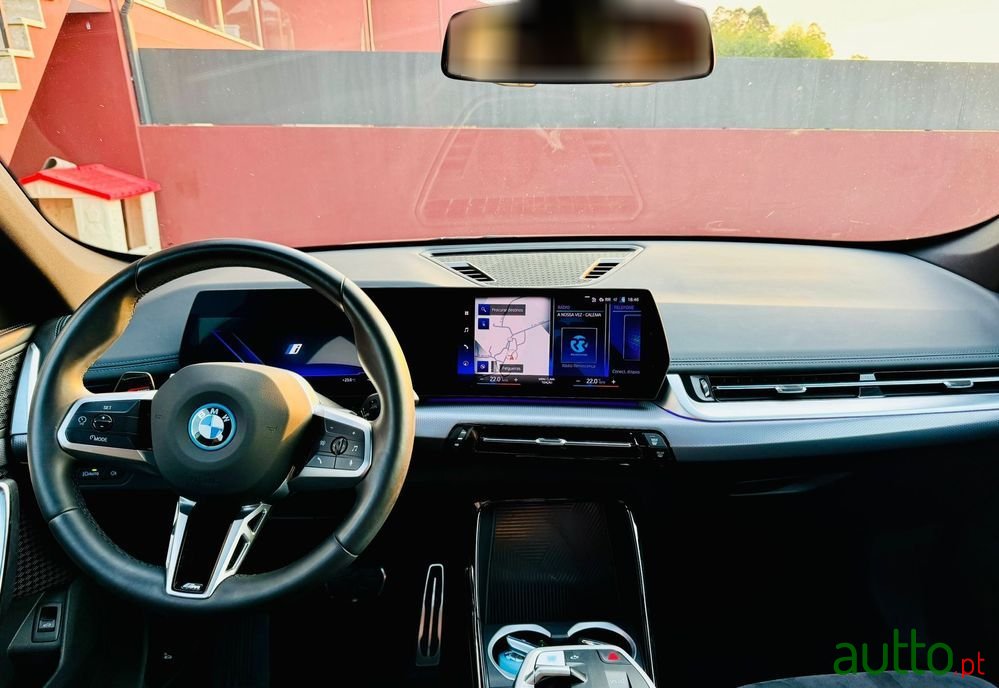 2023' BMW iX1 Xdrive30 Pack M photo #6