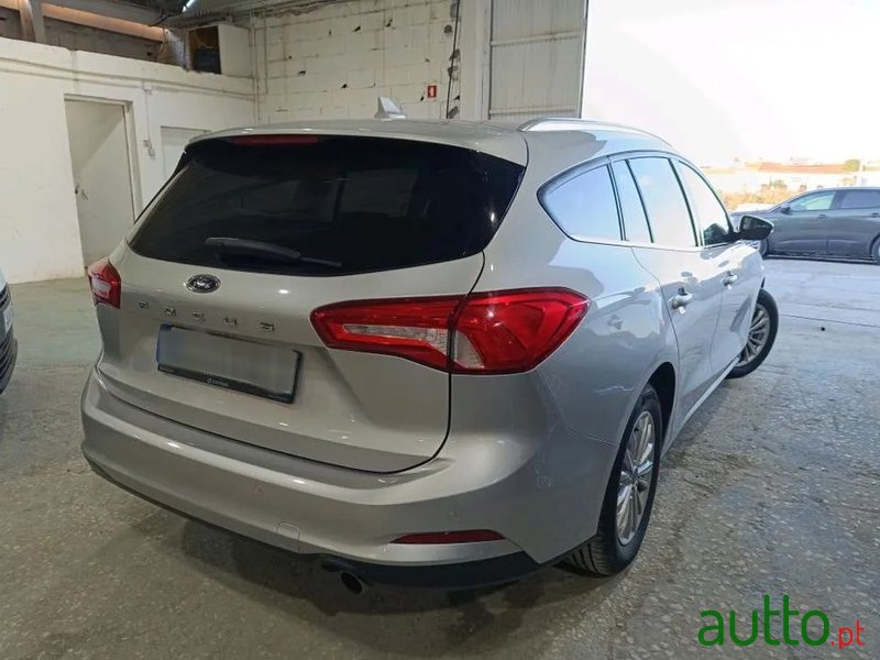 2020' Ford Focus Sw photo #2