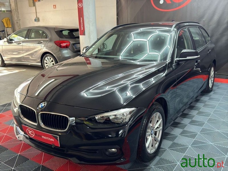 2015' BMW Série 3 D Touring Auto photo #3