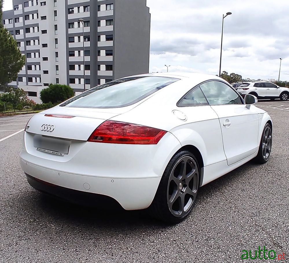 2009' Audi TT Coupé photo #3