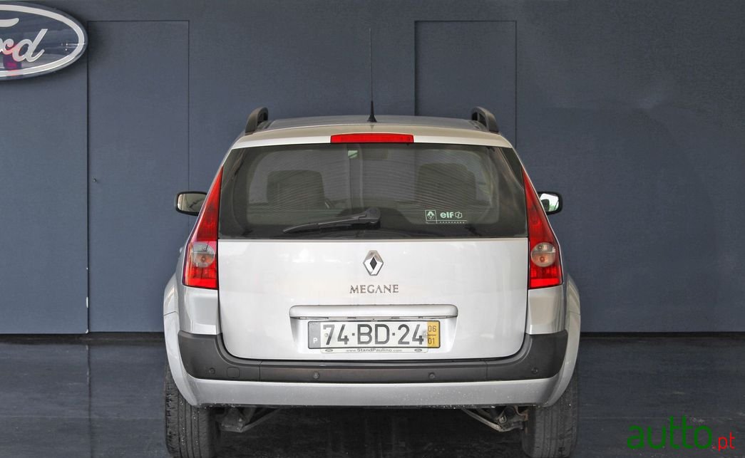 2006' Renault Megane Break photo #3