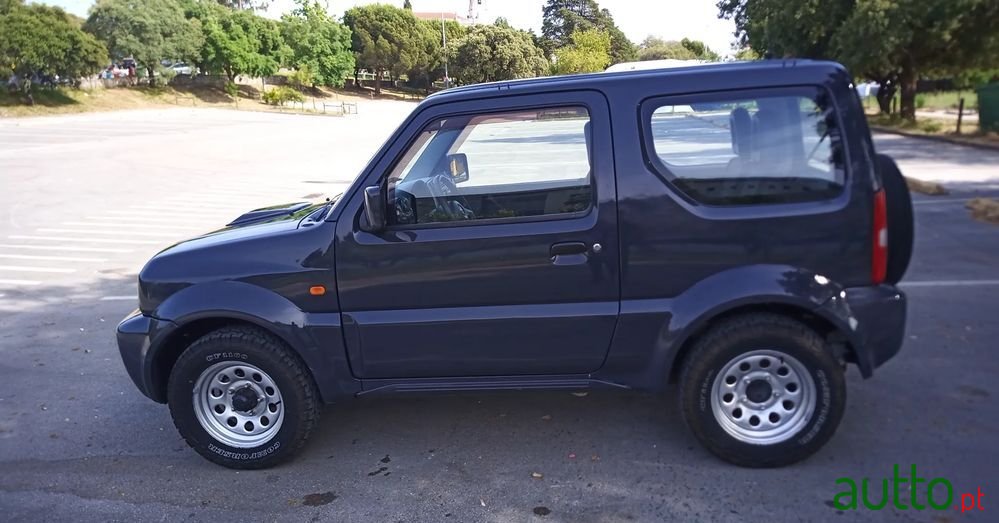 2010' Suzuki Jimny photo #5