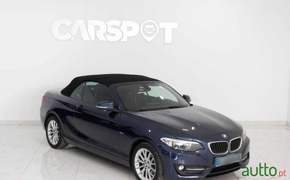 2016' BMW Série 2 D Cabrio Line Sport photo #6