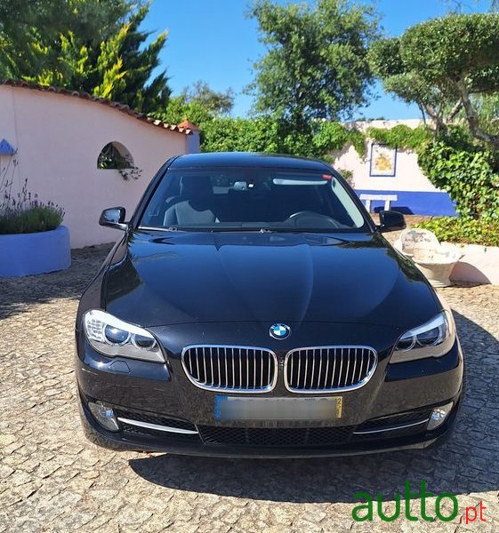 2012' BMW 520 D Auto 123G photo #2