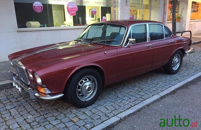 1970' Jaguar Daimler Soverign 4.2 photo #2