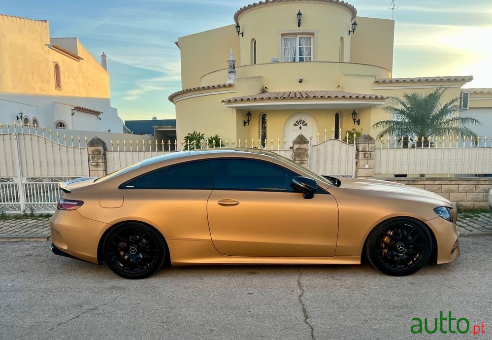 2017' Mercedes-Benz E 220 D Amg Line Aut. photo #3