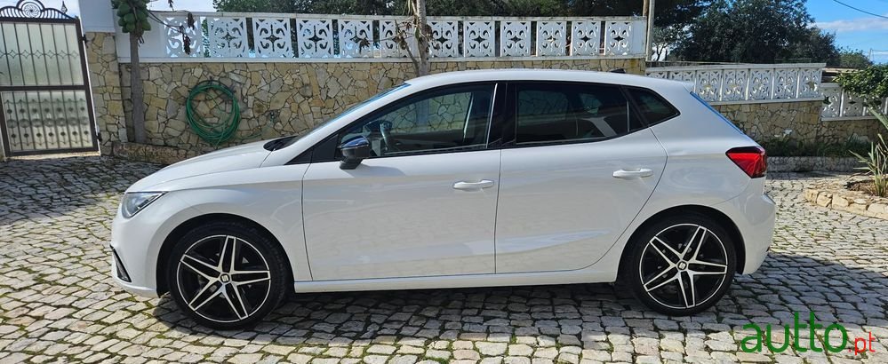 2018' SEAT Ibiza 1.6 Tdi Fr photo #4