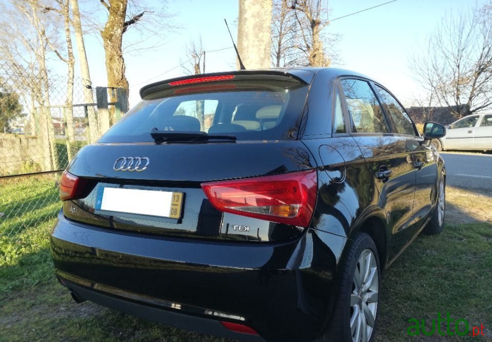 2013' Audi A1 Sportback photo #6