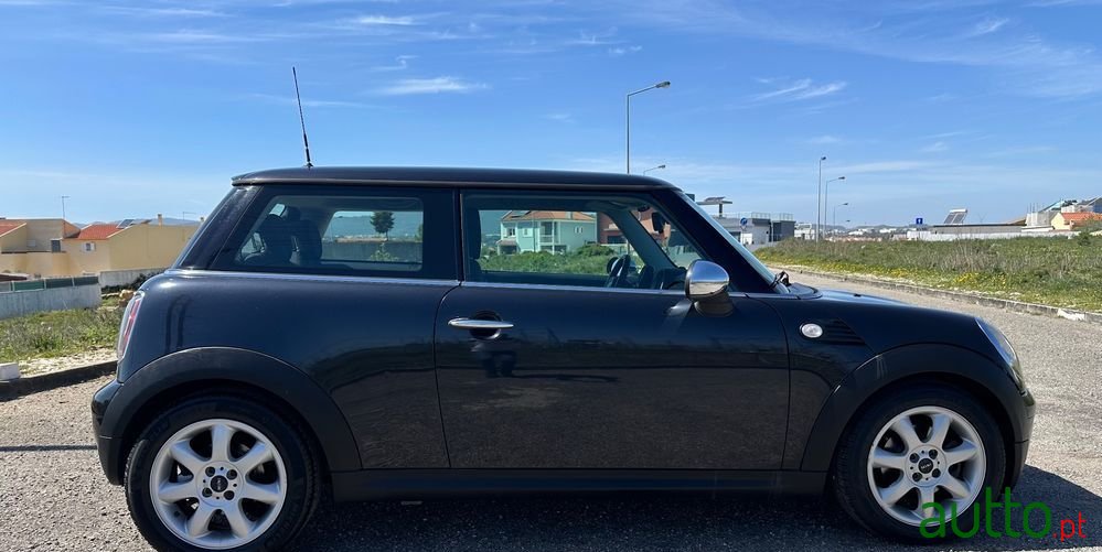 2008' MINI Coupé photo #5