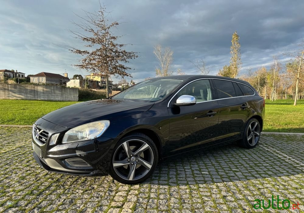 2012' Volvo V60 photo #1