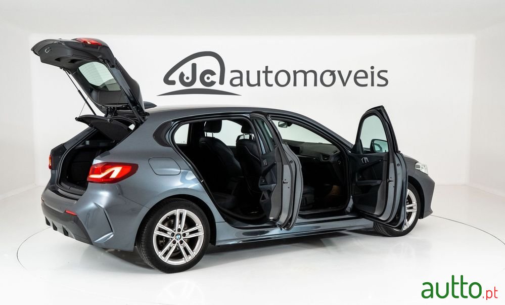 2021' BMW Série 1 photo #5