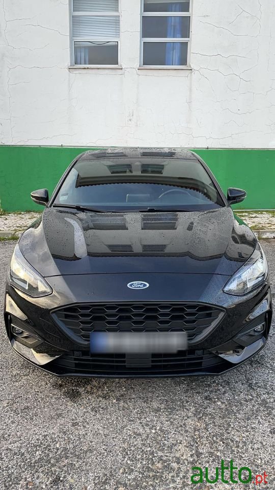 2019' Ford Focus photo #2