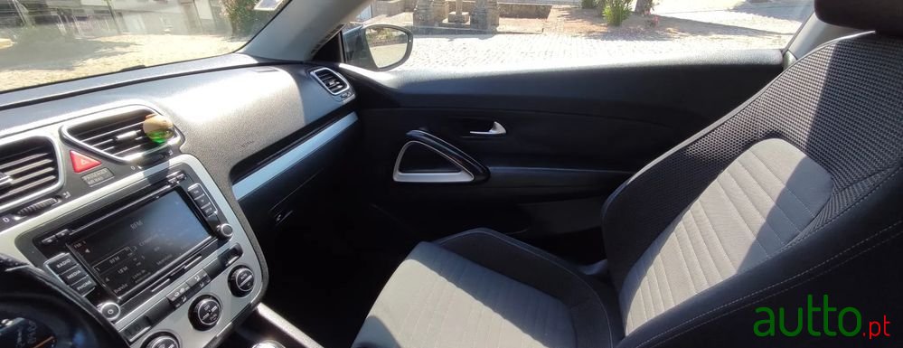 2009' Volkswagen Scirocco 2.0 Tdi Dsg photo #6