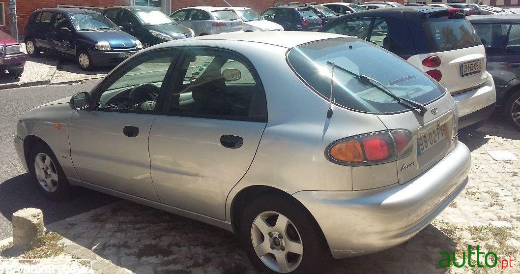 2000' Daewoo Lanos photo #1