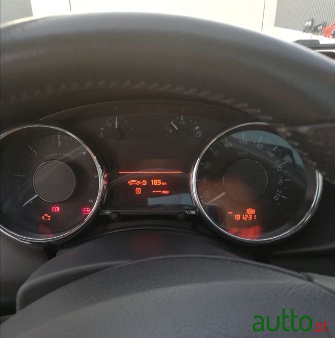 2009' Peugeot 3008 Sport photo #3