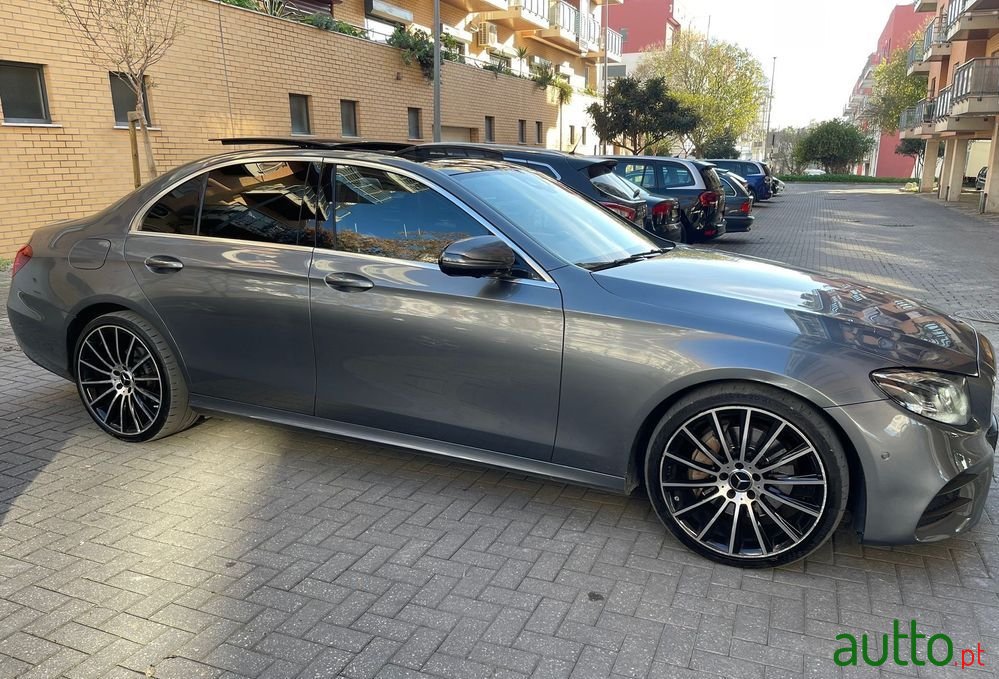 2016' Mercedes-Benz Classe E photo #3