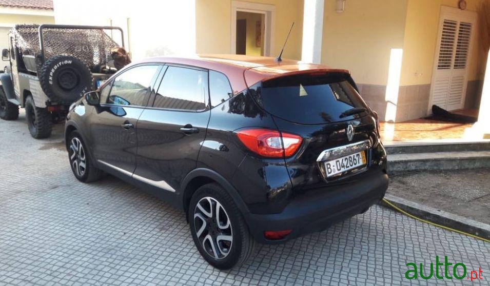 2014' Renault Captur photo #3