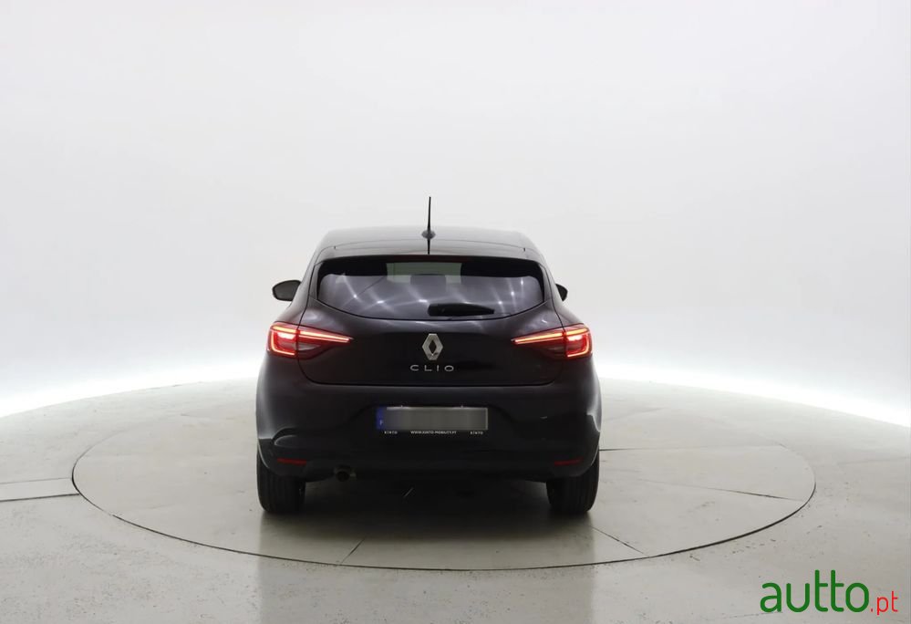 2023' Renault Clio photo #5