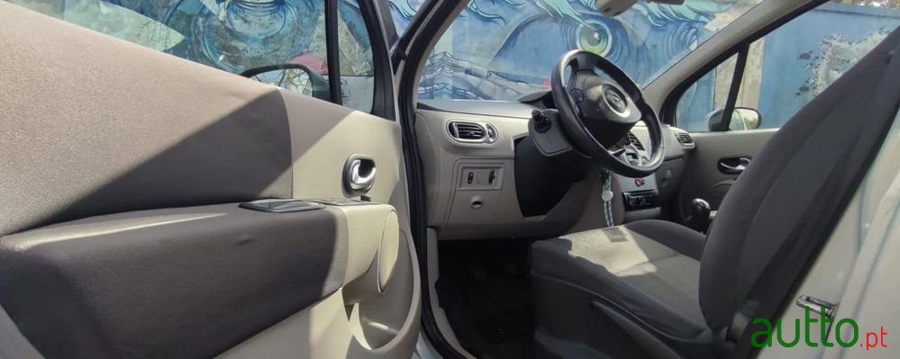 2004' Renault Modus photo #6