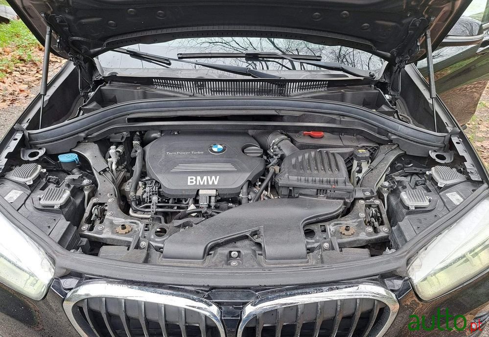 2017' BMW X1 18 D Sdrive photo #5