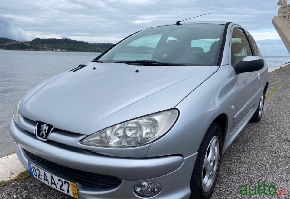 2005' Peugeot 206 photo #1
