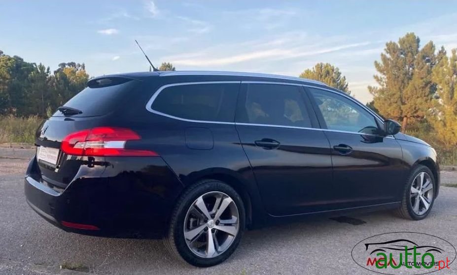 2018' Peugeot 308 Sw photo #5