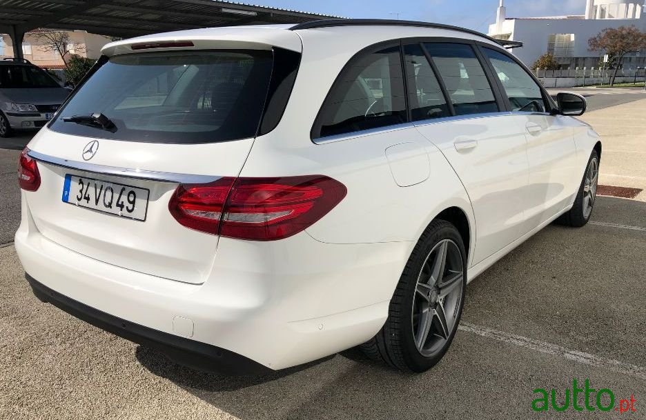 2017' Mercedes-Benz 180 photo #4