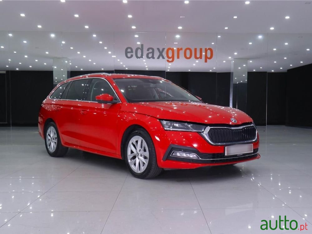2021' Skoda Octavia Break photo #1