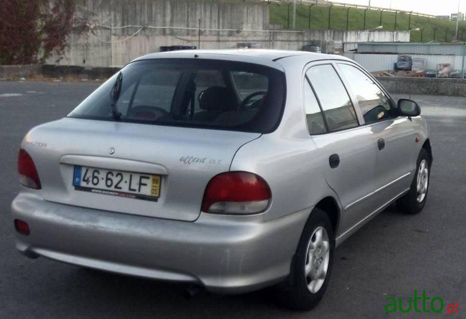 1998' Hyundai Accent 1.3 Gls photo #1