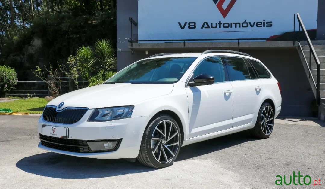 2016' Skoda Octavia Break photo #1