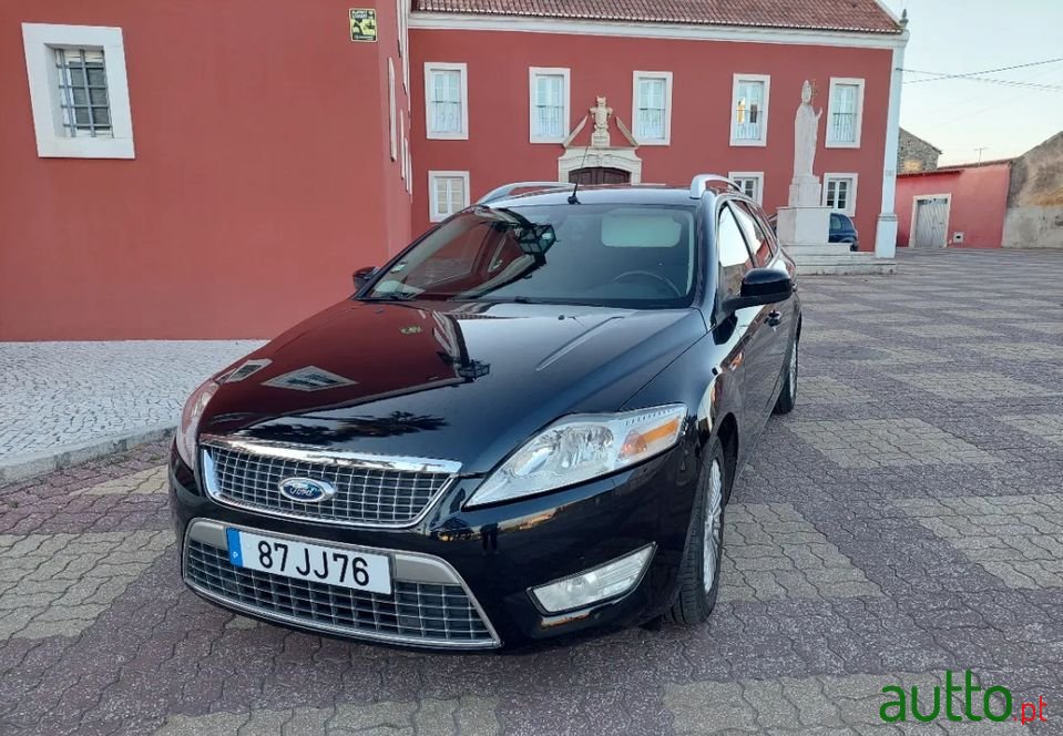 2010' Ford Mondeo Sw photo #1