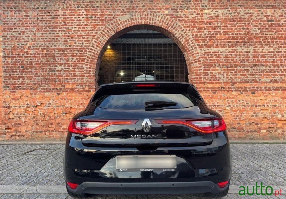 2020' Renault Megane 1.5 Dci Limited photo #2