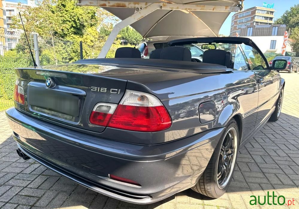 2004' BMW Série 3 Ci Cabrio photo #6