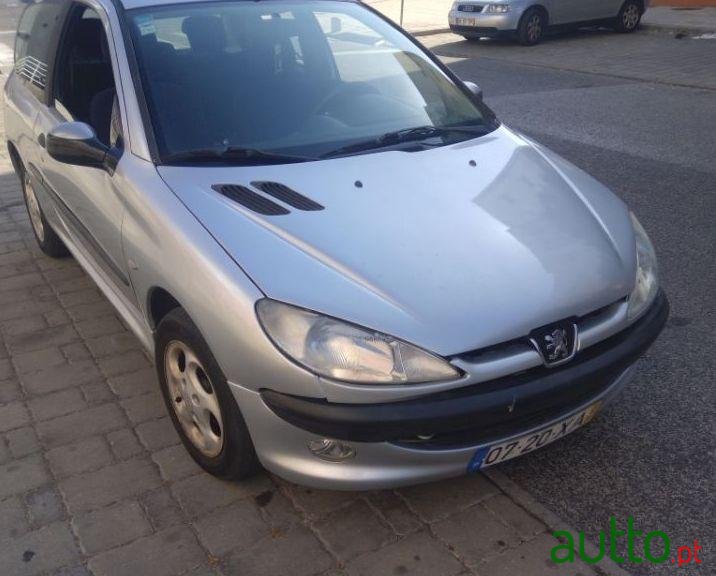 2004' Peugeot 206 photo #2