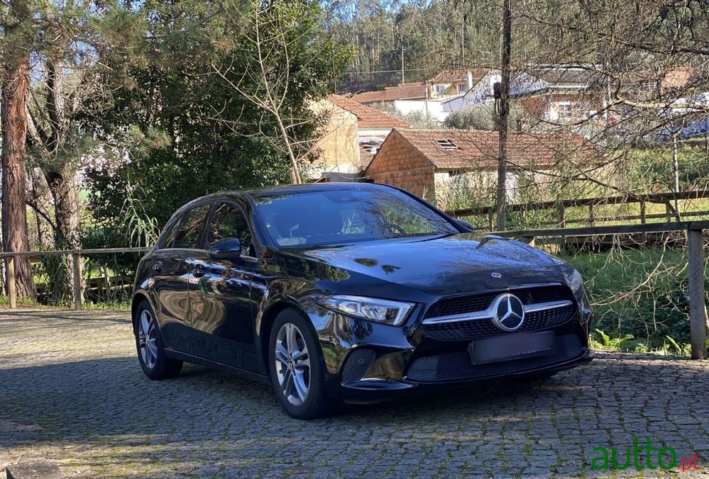 2019' Mercedes-Benz A 180 photo #6